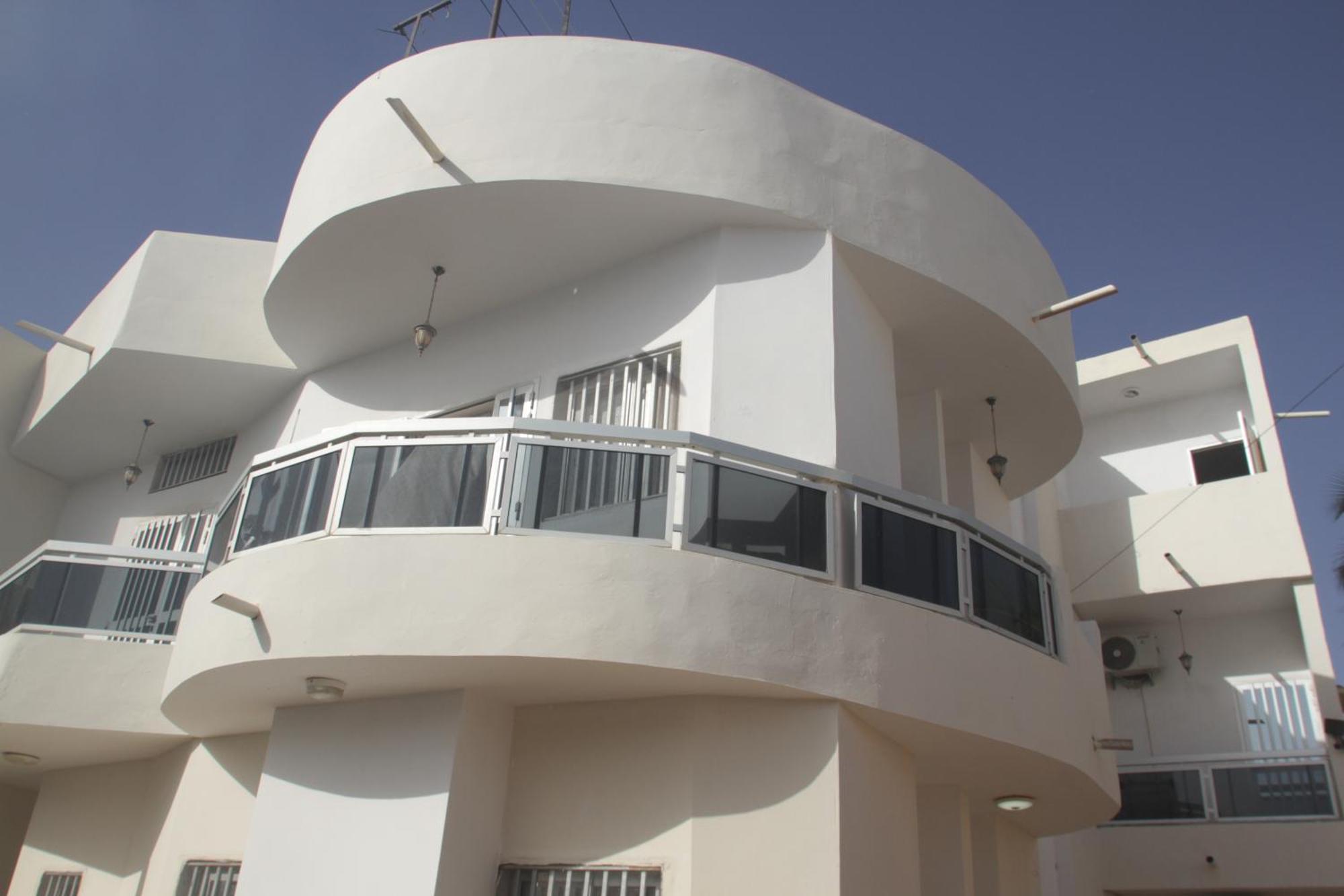 "La Coquille", Joli Loft, Moderne, Propre, Sur Et Calme Au Coeur De Salyアパートメント エクステリア 写真